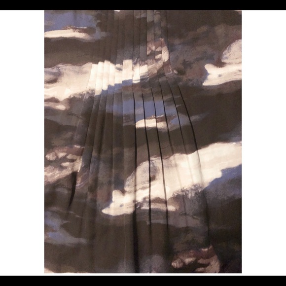 Simply Vera V. Wang black abstract print blouse - Picture 6 of 8